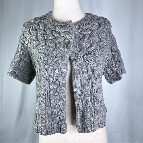 BCBG MaxAzria vintage cropped cabled sweater short sleeve wool grey S - Picture 1 of 9